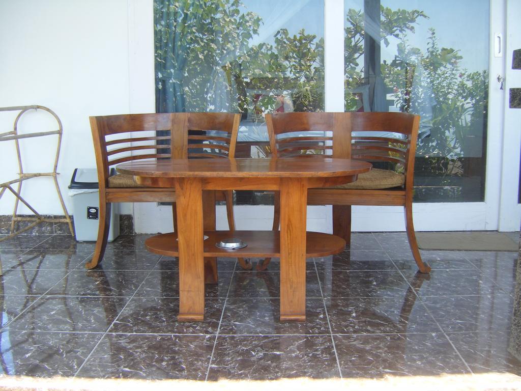 Alur Beach Homestay Amed Exterior foto